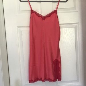 Silk Slip - Victoria’s Secret - Size Small